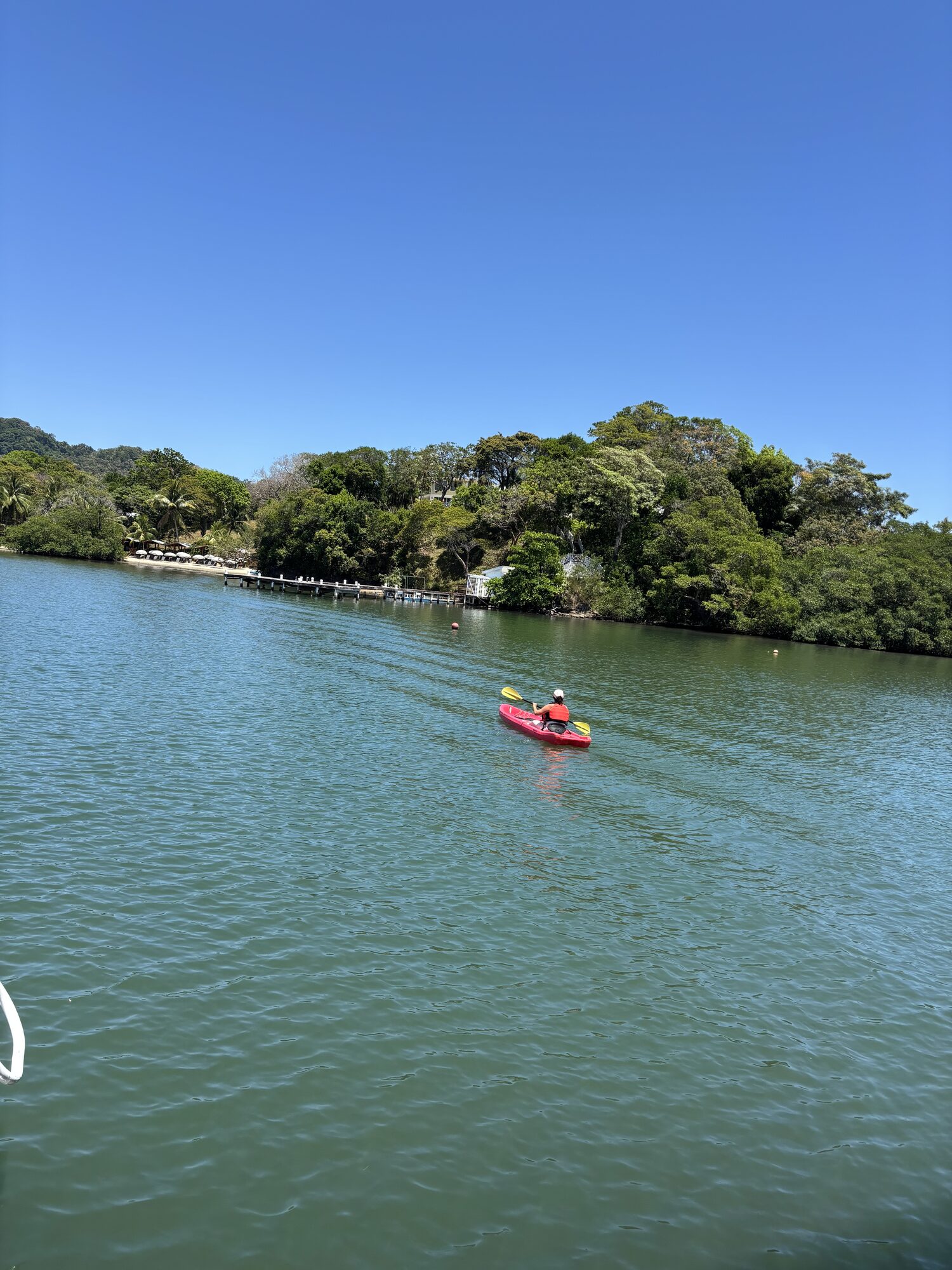 Kayaking the lagoon toward the lodge
